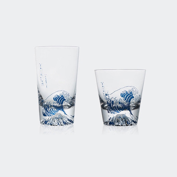 Curved Drinking Glass - ApolloBox