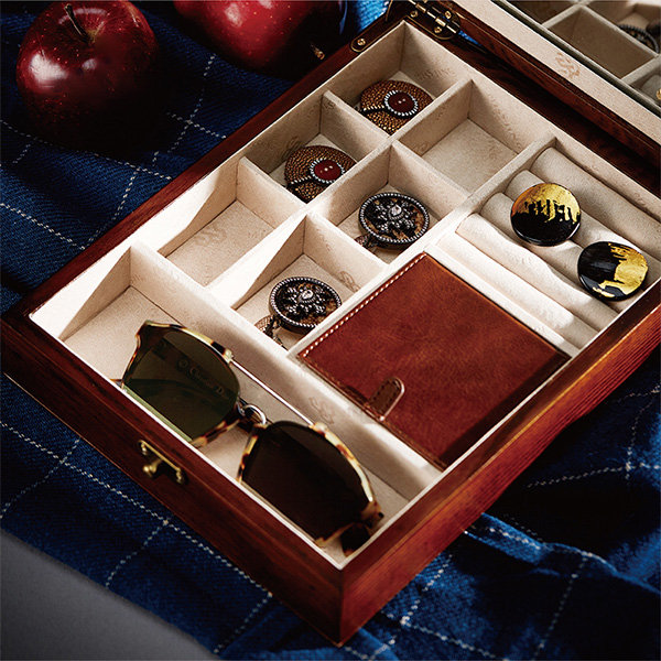 Luxurious Jewelry Box from Apollo Box