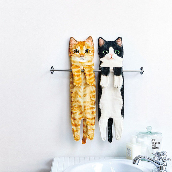 Pretty Cat Hand Towel by CSA Images - Pixels
