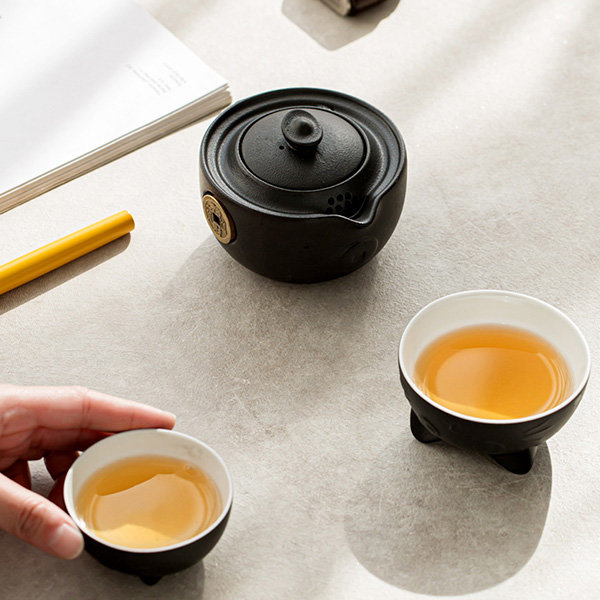 Travel Tea Set With Milky Oolong