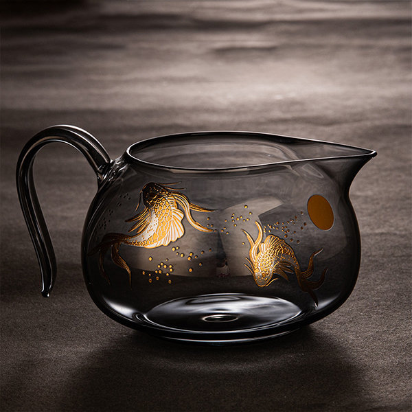 Japanese Pitcher Glass - ApolloBox