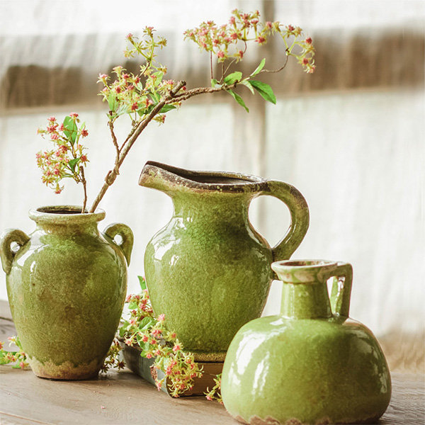 Green Ceramic Vase - Vintage-inspired Charm from Apollo Box
