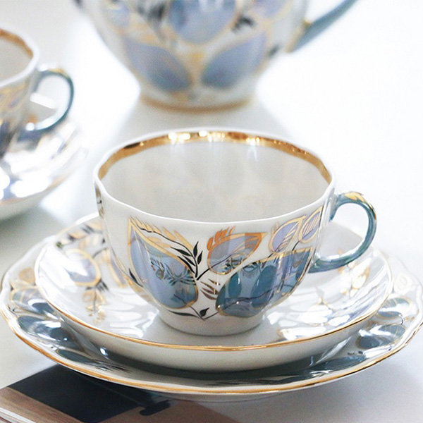 Porcelain Tea Set from Apollo Box