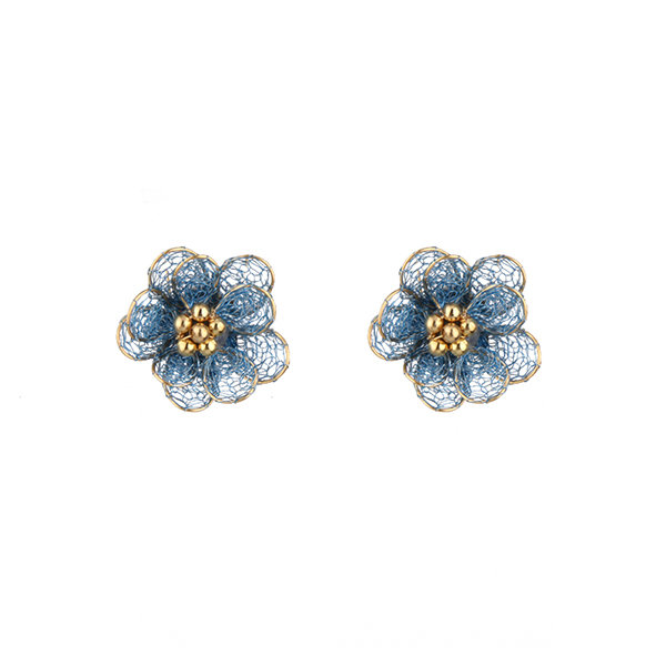 Blue Flower Earrings - ApolloBox