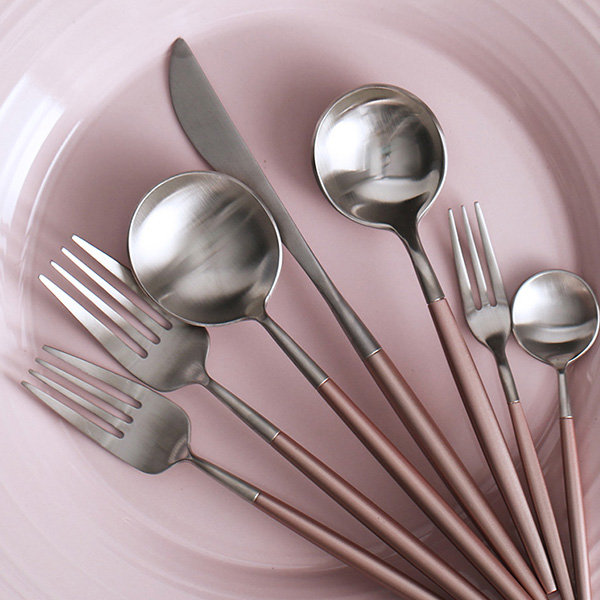 Stainless Steel Cutlery Set - ApolloBox