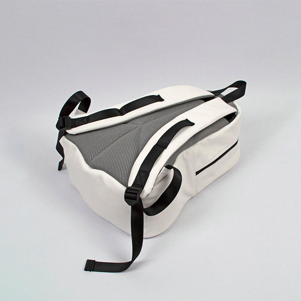 Ghostly Backpack - ApolloBox