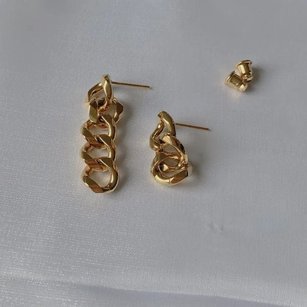 Asymmetrical Looped Earrings - ApolloBox