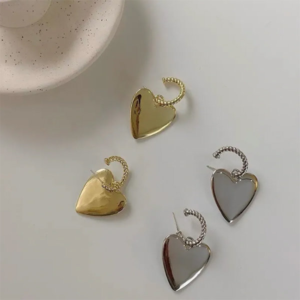 Oversized Heart Earrings - ApolloBox