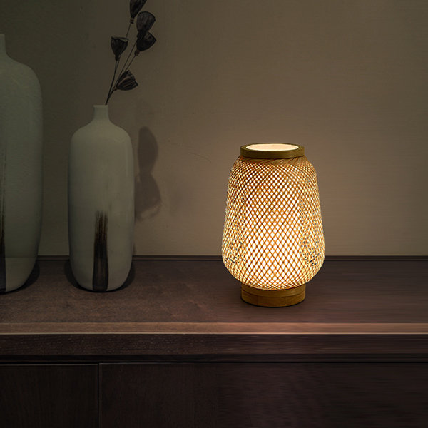 Bamboo Lamp - ApolloBox