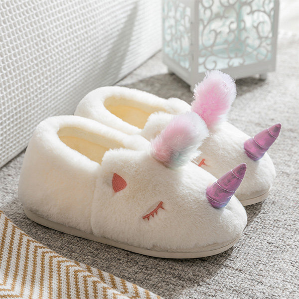 Unicorn Plush Slippers – Yankee Toybox