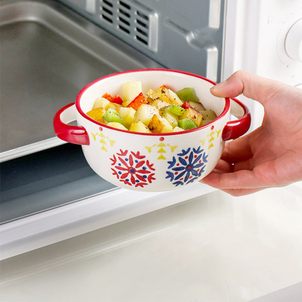 Pretty Strawberry Themed Ceramic Bowl - ApolloBox