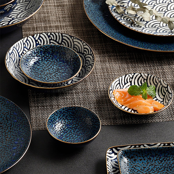 Elegant Japanese Tableware