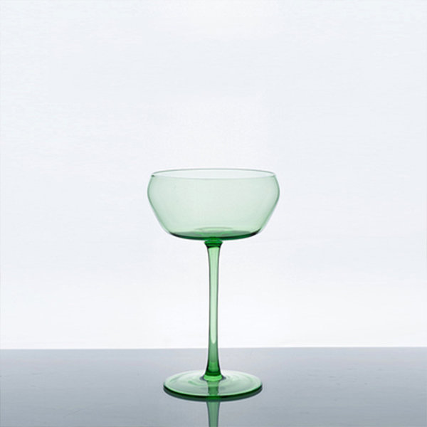 Modern Champagne Glass - ApolloBox