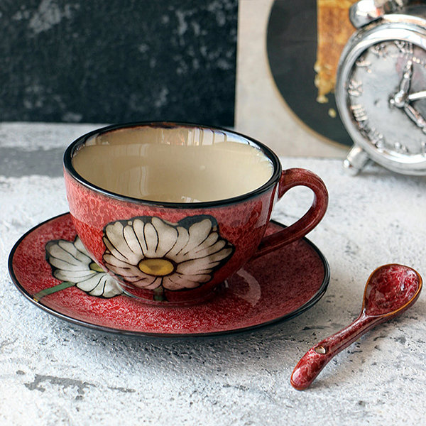 Silver Coffee Cup and Saucer Set - Ceramic - ApolloBox