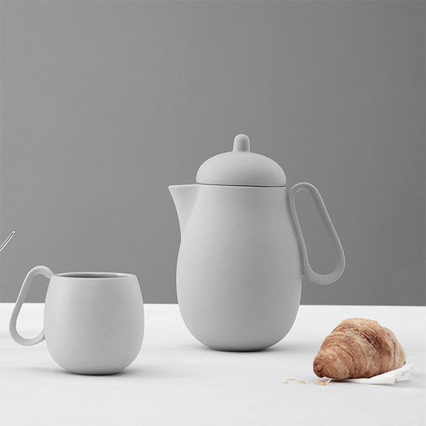Elegant Tea Kettle And Stove from Apollo Box