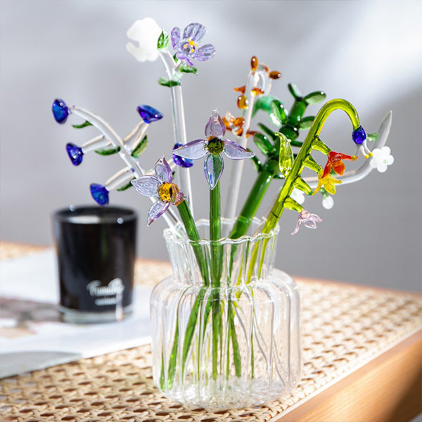 Beautiful Flower - Vase - Glass - 8 Patterns from Apollo Box