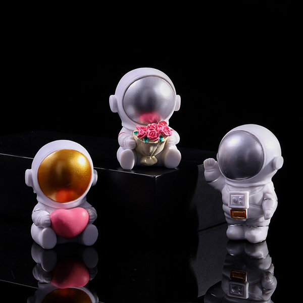 Astronaut Decor Set - ApolloBox