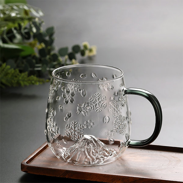 Engraved Glass Cup With Lid - ApolloBox