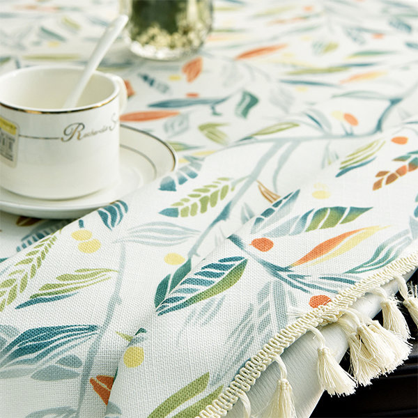 Round Pastoral Tablecloth - ApolloBox