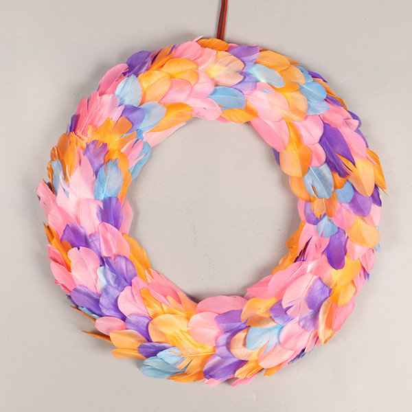 Creative Rattan Wreath - ApolloBox