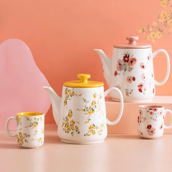 Floral Ceramic Teapot And Mugs Set - ApolloBox