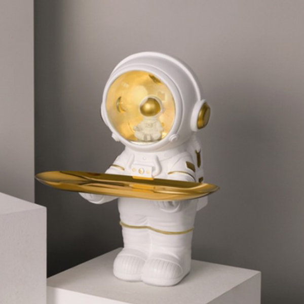 ApolloBox Creative Astronaut Keychain - Zinc Alloy - Gold - Silver - Black