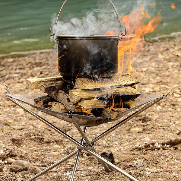 Outdoor Campfire Stand - ApolloBox