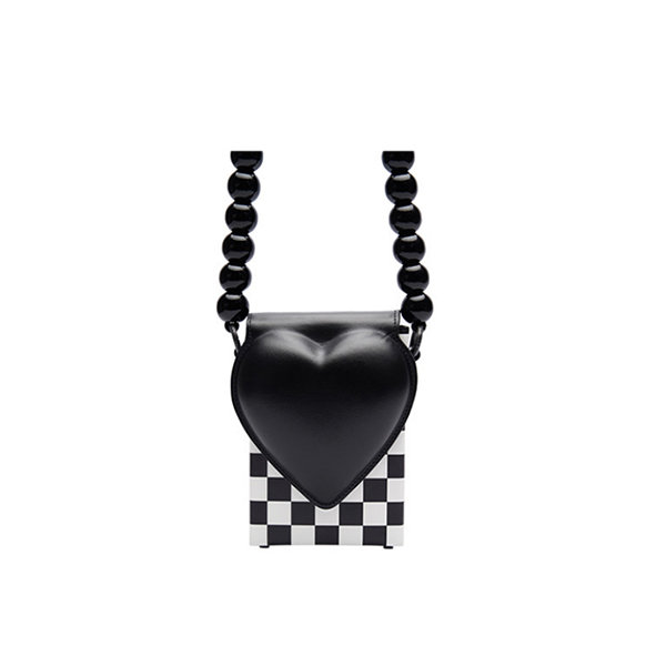 Stylish Black Heart Bag - ApolloBox