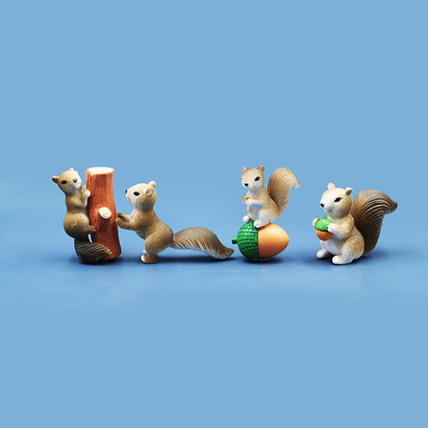 Cute Squirrel Resin Ornaments