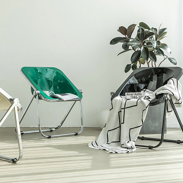 Green acrylic online chair