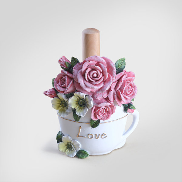 Floral Paper Roll Holder - ApolloBox