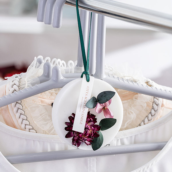 Prouvé Global - An Elegant scented air freshener hanger in