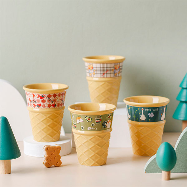 Ceramic Ice Cream Mug & Lid  Cream mugs, Ceramic ice cream cone