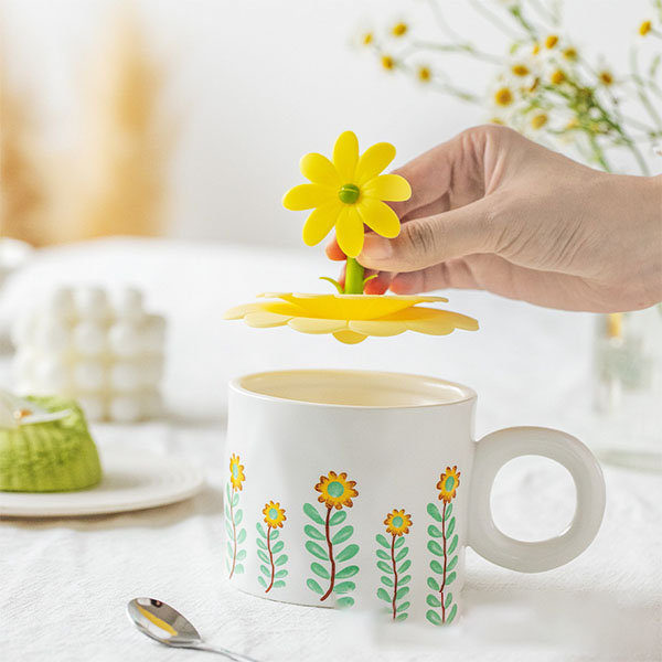 Refreshing Flower Ceramic Mug from Apollo Box