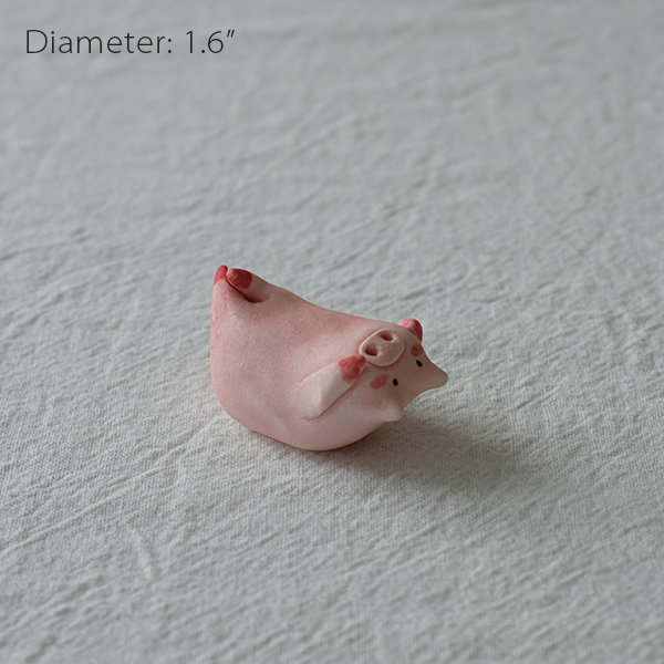 Resin Pig Decor - ApolloBox