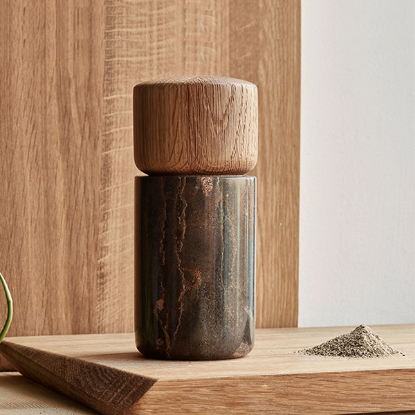 The Best Manual Spice Grinders