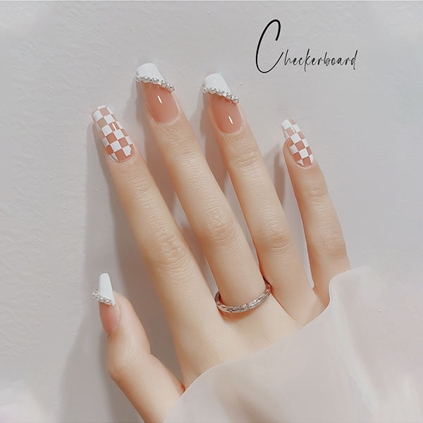 Nail Stickers That Are Cute Enough to Instagram – StyleCaster