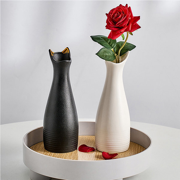 Creative Cat Ceramic Vase - Modern Minimalist - 2 Colors - 2 Sizes from  Apollo Box