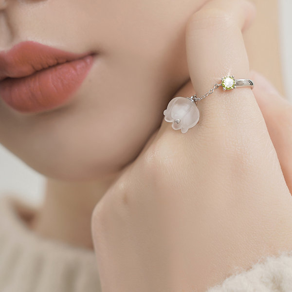 Mother of Pearl Adjustable Crystal Ring – Venus By Design