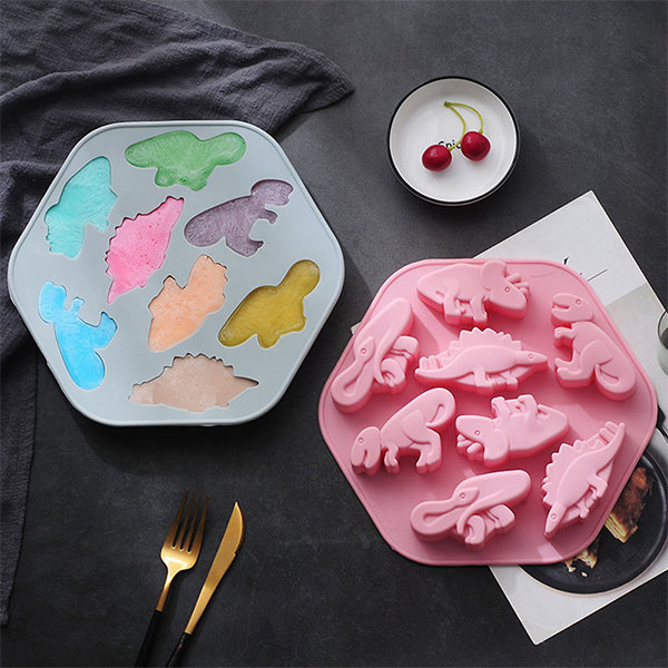 Cute Ice Cream Mould, With Lid from Apollo Box
