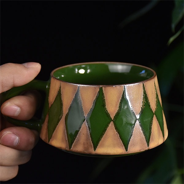 Green order cup and saucer headpiece