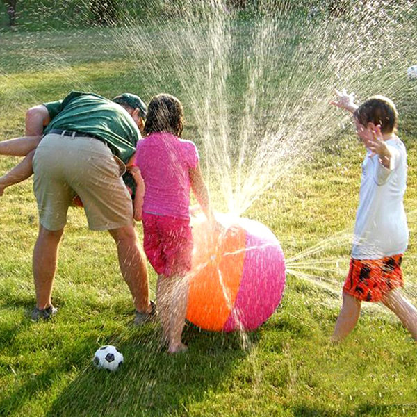 Water store ball sprinkler