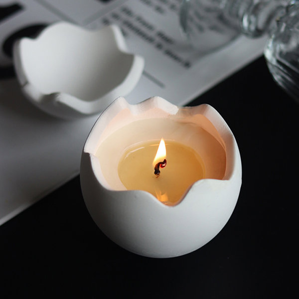 Irregular Aromatherapy Candle - Soy Wax - 3 Styles Available from Apollo Box