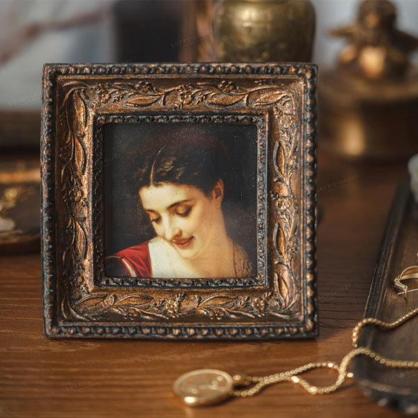 Antique Style Mini Photo Frame