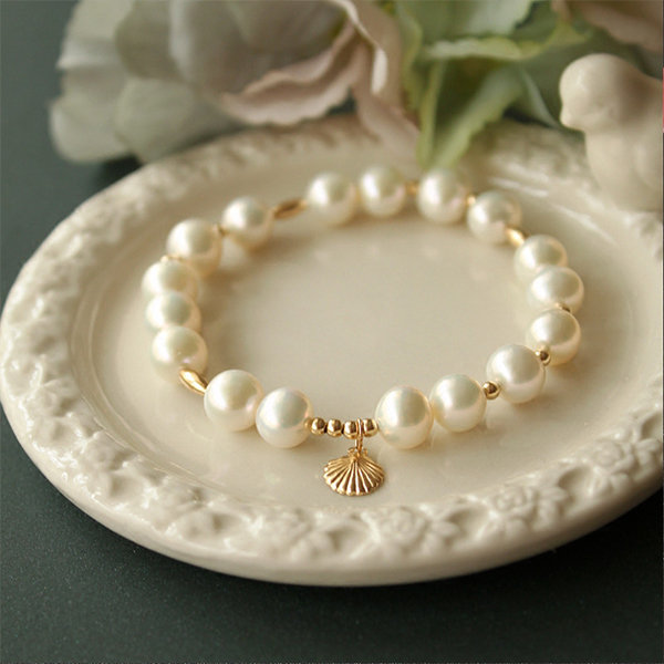 Pearl Bracelet - Pearl And Shell - 3 Sizes - ApolloBox