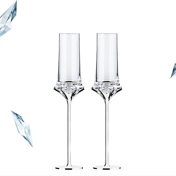 Minimalist Champagne Glasses - Set of 2 - Tulip Shape from Apollo Box