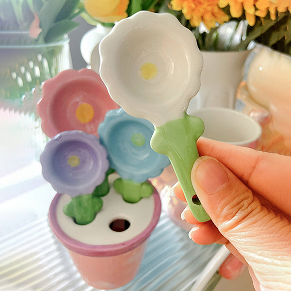 Cute Floral Measuring Spoon Set - ApolloBox