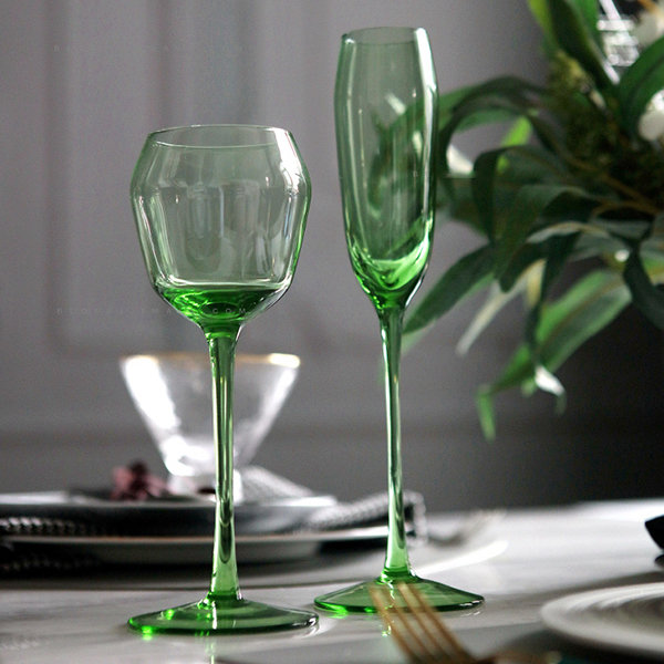 Contrasting Color Goblet - Green Bottom - Wine Glass - Champagne Glass -  ApolloBox