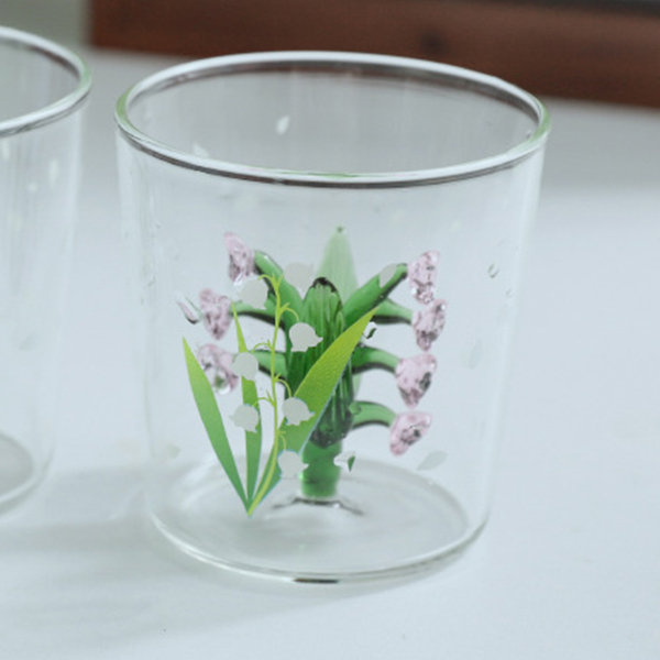 Lily Of The Valley Wine Glass - ApolloBox