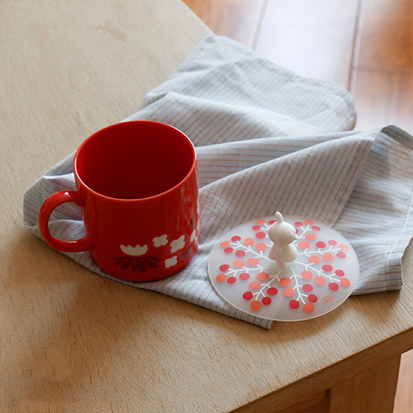 Cute Ceramic Mug With Lid from Apollo Box